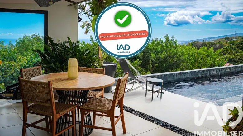Maison 5 pièces 153 m² · à Saint-Pierre · 153 m² · 740 000 €