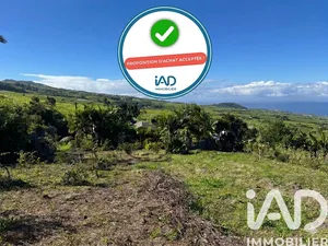 Building plot in Saint-Pierre (97410)