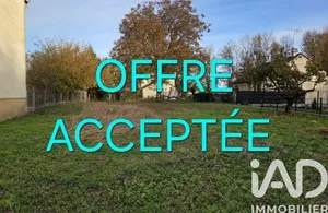 Terrain à bâtir à Saint-Hilaire-le-Grand (51600)