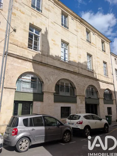 Appartement à Bordeaux (33800)