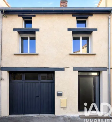 House in Sury-le-Comtal (42450)