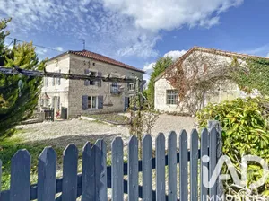 Maison de campagne à Montaigu-de-Quercy (82150)