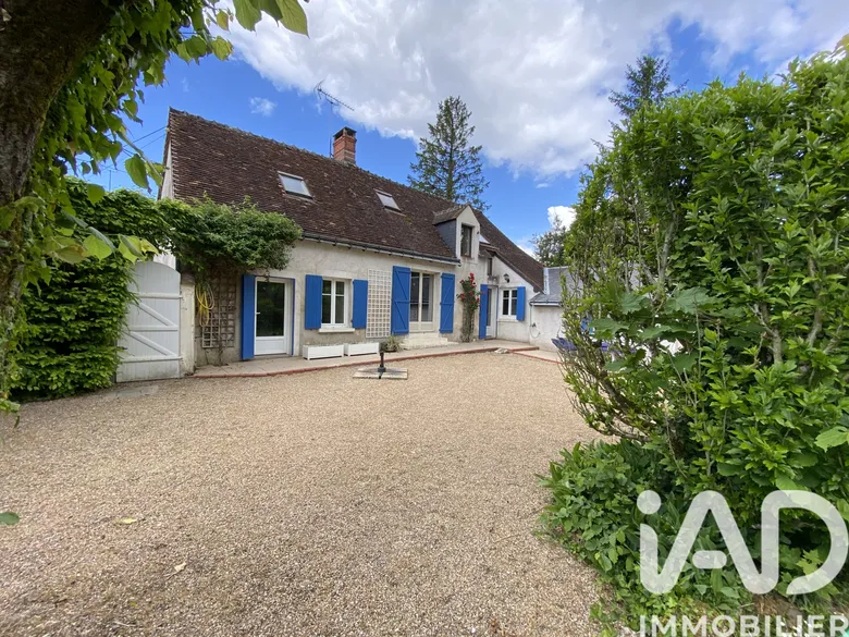Maison 5 pièces 105 m² · à Villeloin-Coulangé · 105 m² · 126 000 €