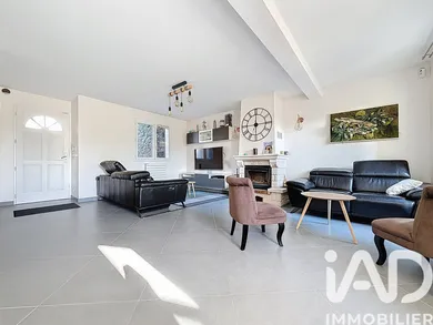 Maison à La Ville-du-Bois (91620)