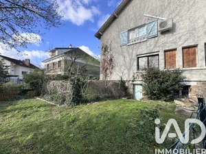 Apartment in Ablon-sur-Seine (94480)