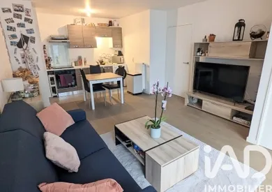 Apartment in Gif-sur-Yvette (91190)