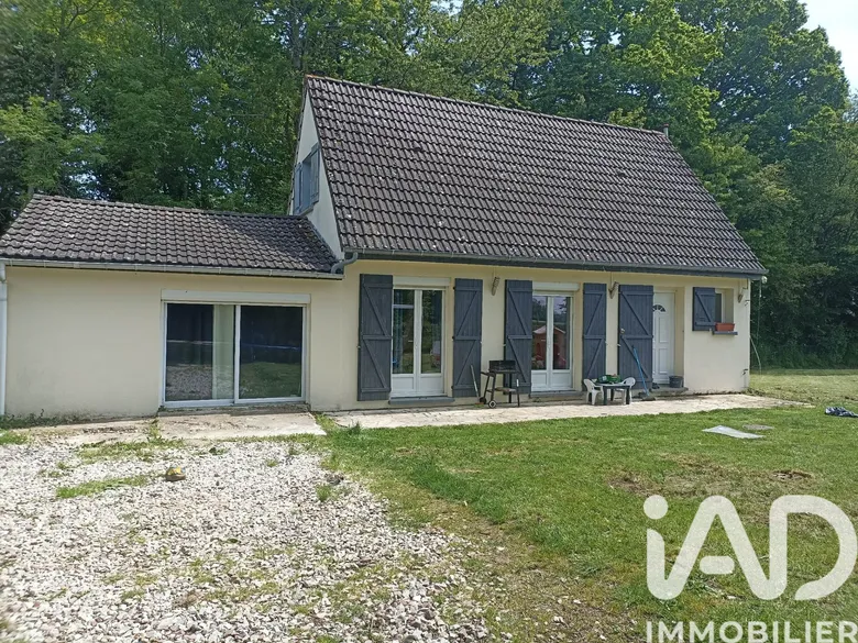 Maison 4 pièces 98 m² · à Saint-Aubin-du-Thenney · 98 m² · 188 000 €