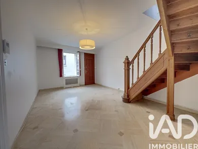Traditional house in Orgeval (78630)