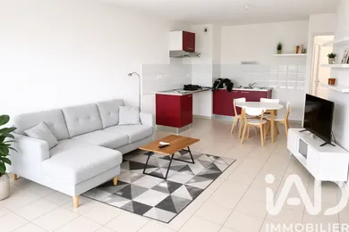 Apartment in Pechbonnieu (31140)