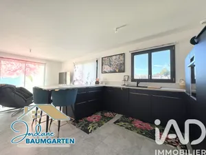 Maison à L'EGUILLE (17600)