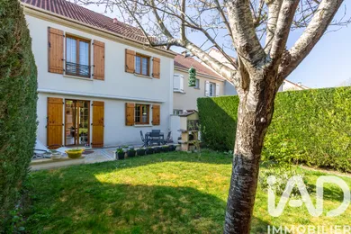 House in Issou (78440)