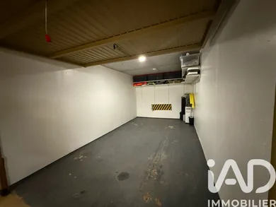 Garage in La Londe-les-Maures (83250)