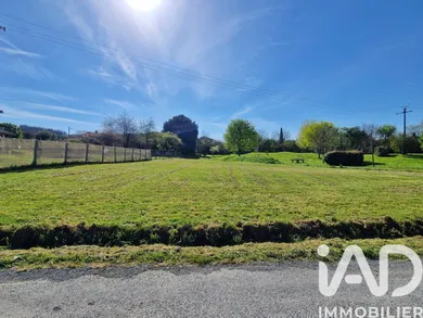 Land in Fouquebrune (16410)