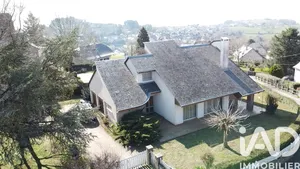 Maison d'architecte à Rieupeyroux (12240)