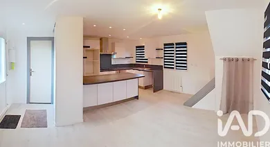 Duplex in Les Essarts (76530)