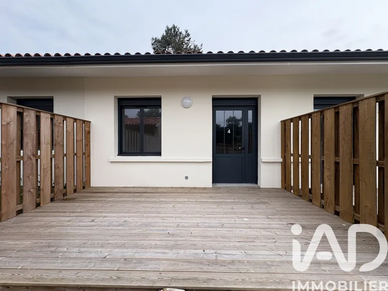 Appartement 3 pièces 56 m² · à Vendays-Montalivet · 55,8 m² · 240 000 €