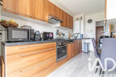 Apartment in Saint-Jean-de-Braye (45800)