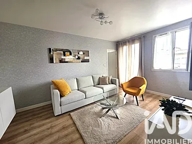 Apartment in Troyes (10000)