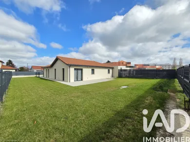 Maison à Saint-Siméon-de-Bressieux (38870)