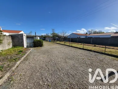 Terrain à Challans (85300)