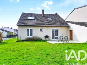Maison traditionnelle à Pontcarré (77135)