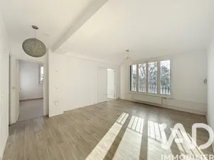 Apartment in Mantes-la-Ville (78711)