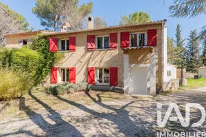 House in Aix-en-Provence (13090)