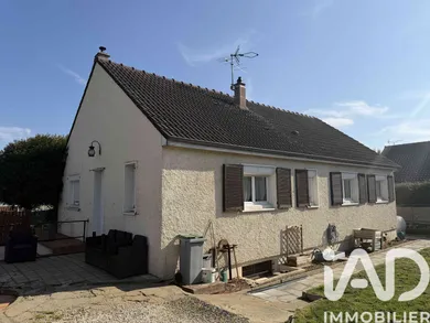 House in Château-Landon (77570)