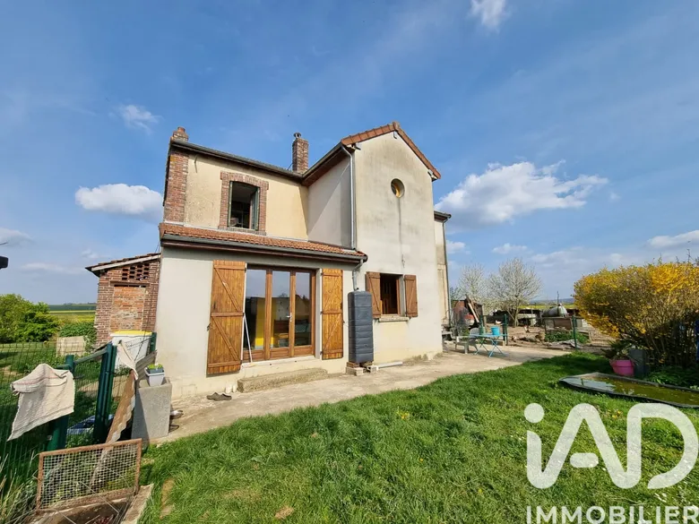 Maison 4 pièces 120 m² · à Cuy · 120 m² · 169 000 €