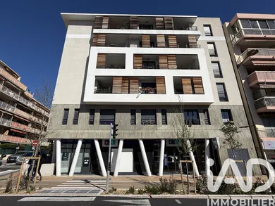 Apartment in Saint-Laurent-du-Var (06700)