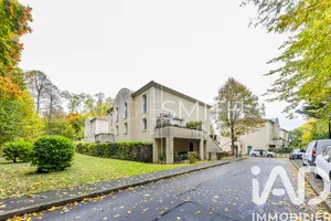 Duplex in Margency (95580)