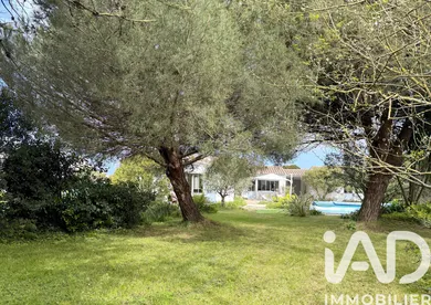 Maison à Loix (17111)