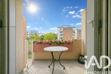 Apartment in Fontenay-sous-Bois (94120)