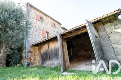 Maison de campagne à Saint-Victor (07410)