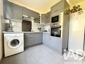 Apartment in Chilly-Mazarin (91380)