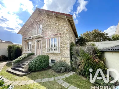 Maison à Moissy-Cramayel (77550)