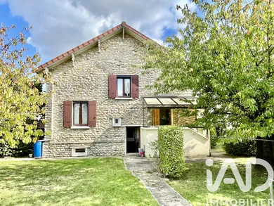 House in Moissy-Cramayel (77550)