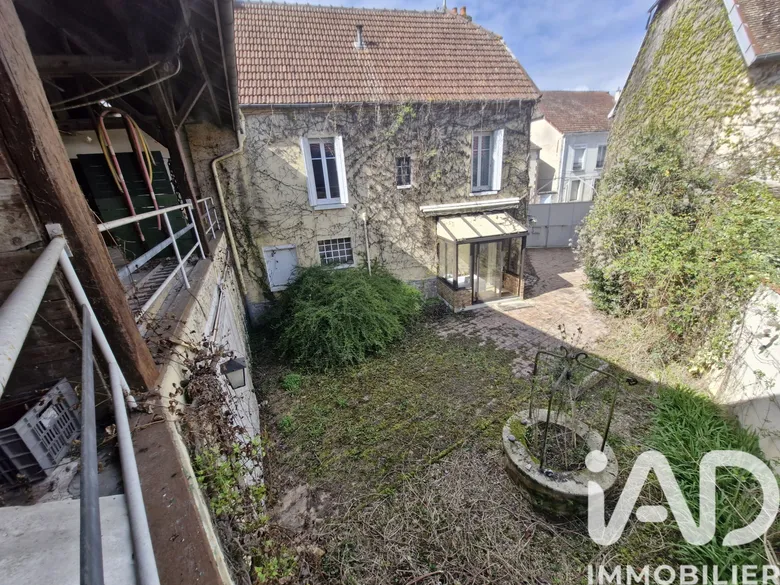 Maison 6 pièces 136 m² · à Conflans-sur-Seine · 135,6 m² · 158 000 €