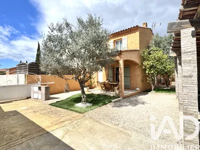 House in Saint-Gilles (30800)