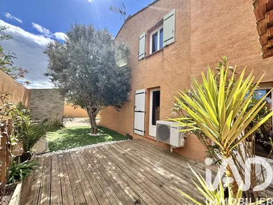 Maison à Saint-Gilles (30800)