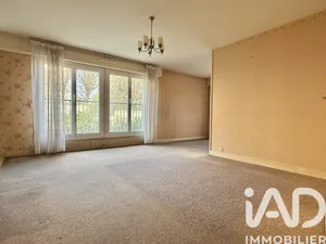 Apartment in Melun (77000)