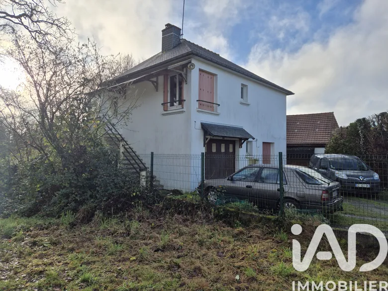 Maison 3 pièces 48 m² · à Maël-Carhaix · 48 m² · 70 000 €