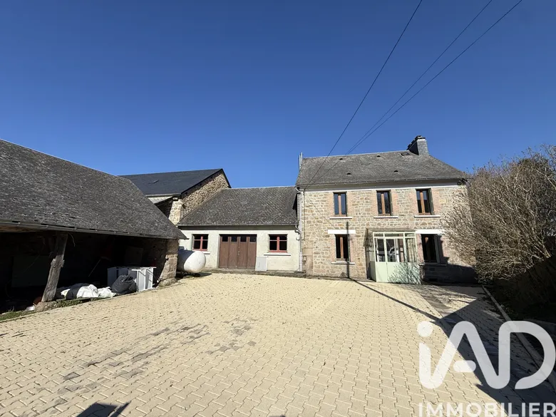 Maison 6 pièces 106 m² · à Sornac · 106 m² · 102 000 €