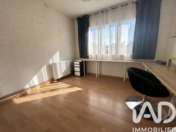 Maison à Aulnay-sous-Bois (93600) photo 2