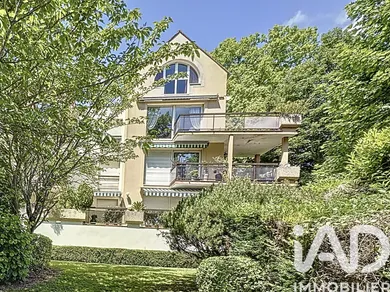 Duplex à Melun (77000)