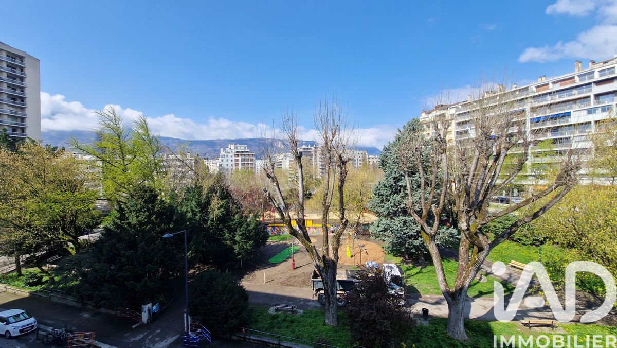 Vente appartement à Grenoble (38100) : appartement 5 pièces 105 m²