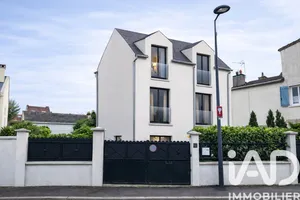 House in Meudon (92190)
