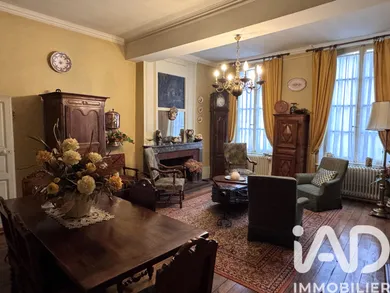 Apartment in Moulins (03000)