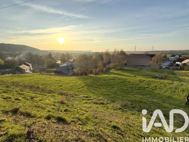 Terrain à Honfleur (14600) · 140 000 €