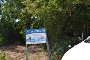 Terrain à bâtir à Corbeil-Essonnes (91100)